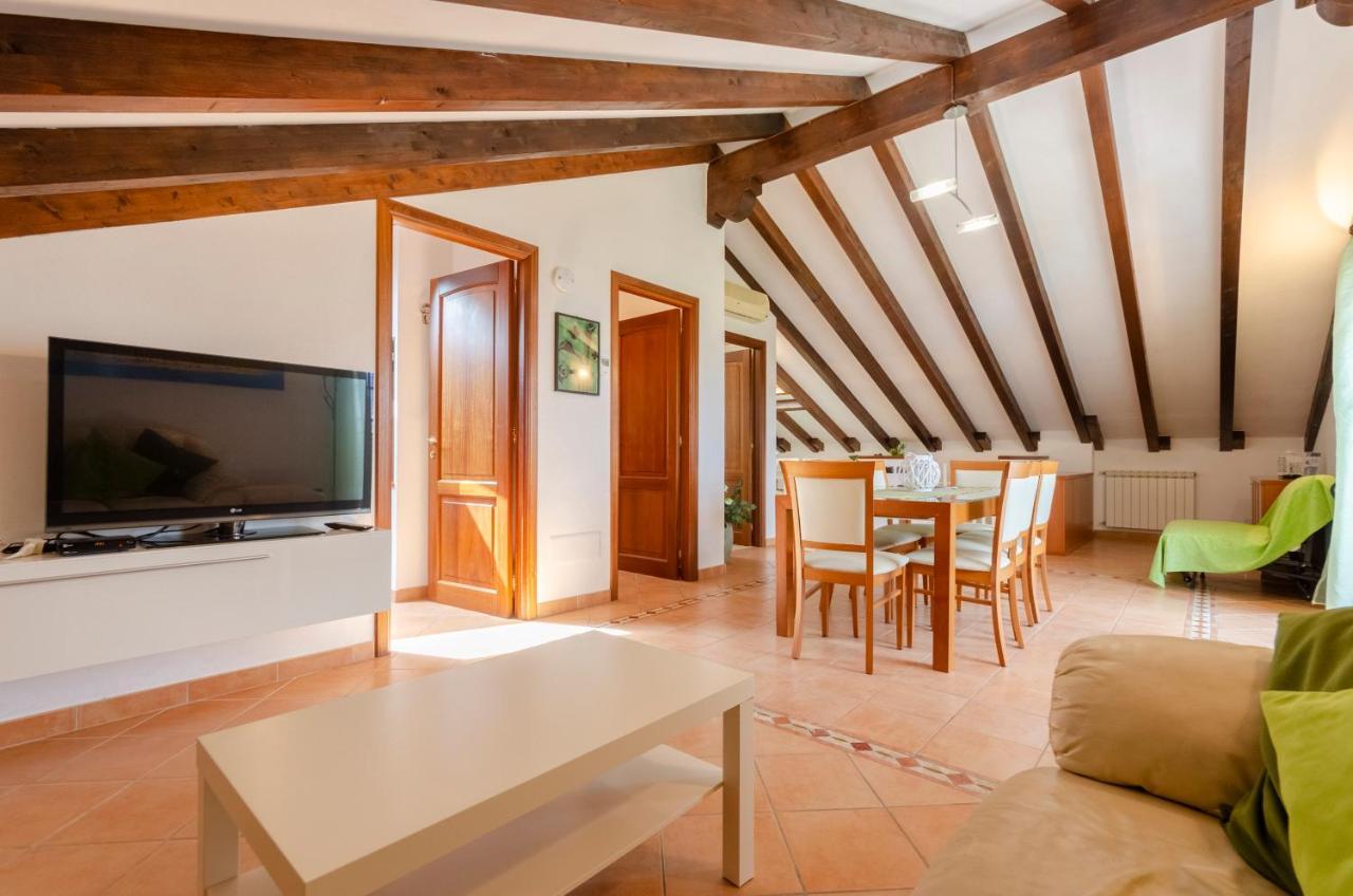 Ca' Do Pescou, Charming 2,Bedroom Apartment With Stunning Hill Views Overlooking The Greenery 라팔로 외부 사진